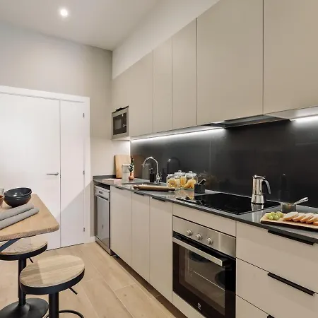 Castell - 2 Bedrooms And Balcony In Sant Antoni 아파트