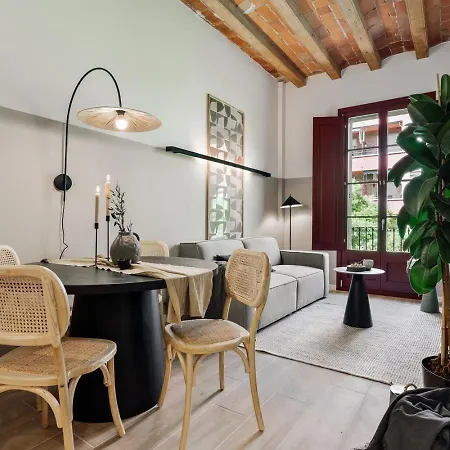 Castell - 2 Bedrooms And Balcony In Sant Antoni 아파트